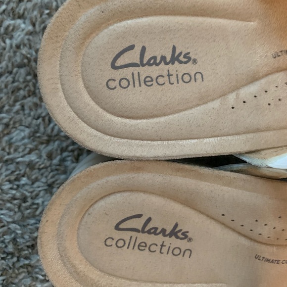 Clarks white slip on sandals size 8.5 adjustable strap comfort casual travel - Picture 5 of 8